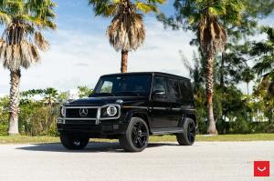 2019 Mercedes-Benz G550 on Vossen Wheels (HF-1)